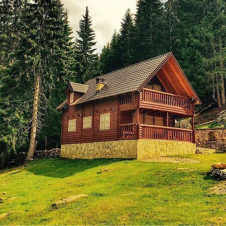 Villa Triangle Woodhouse Plav Esterno foto